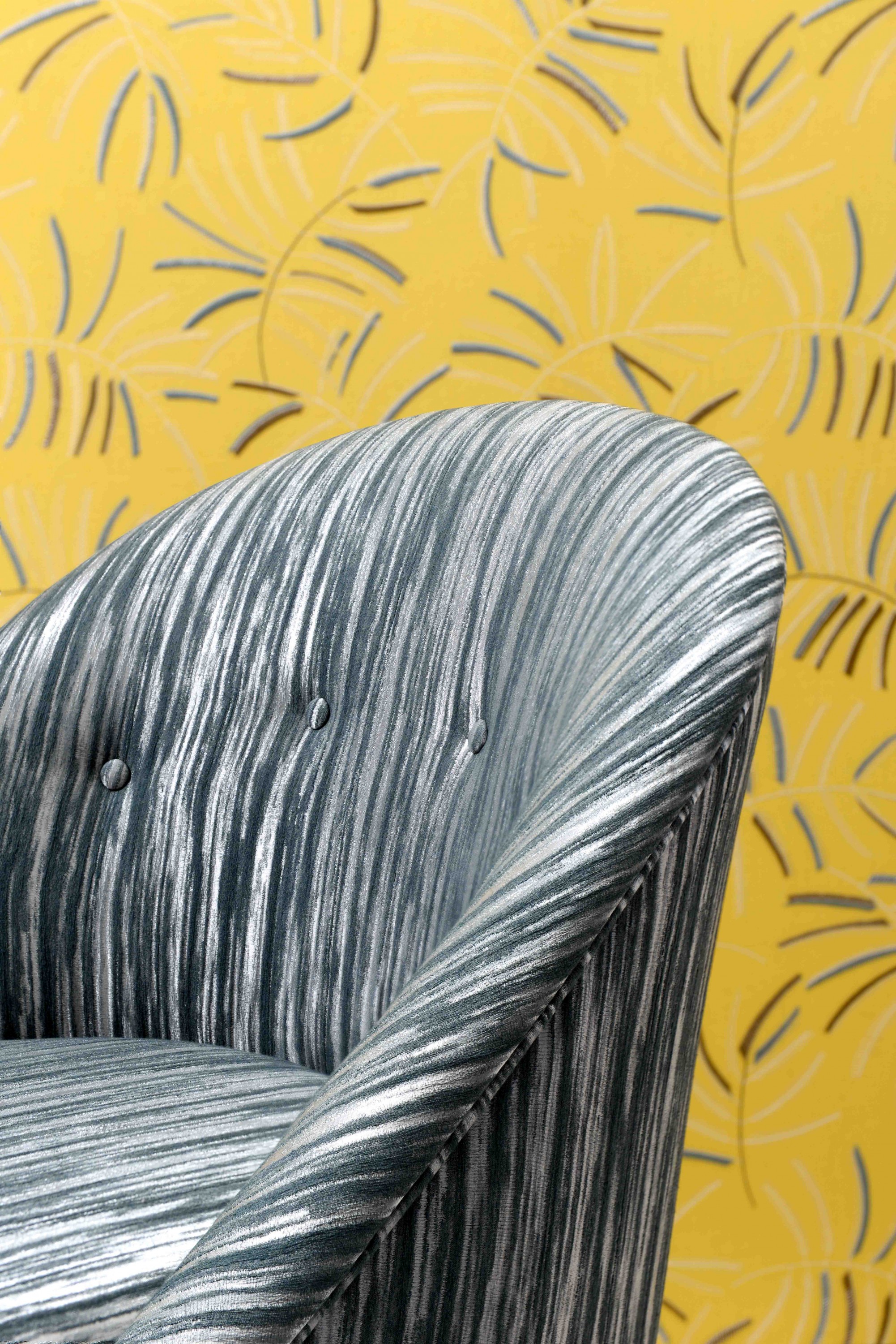 Fauteuil "Nessa", Koket Love Happens