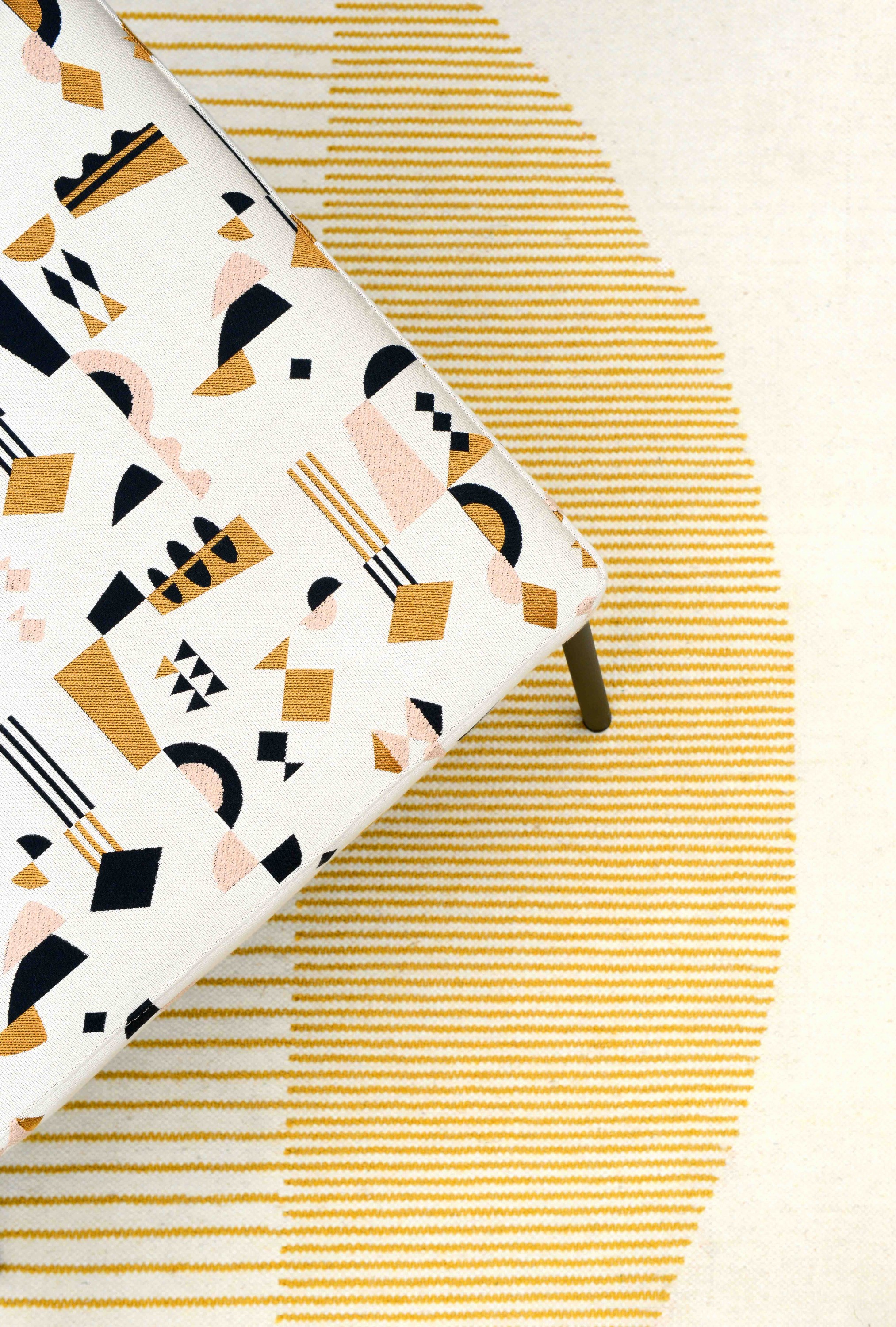 Fauteuil et ottoman "Monday", Fest Amsterdam